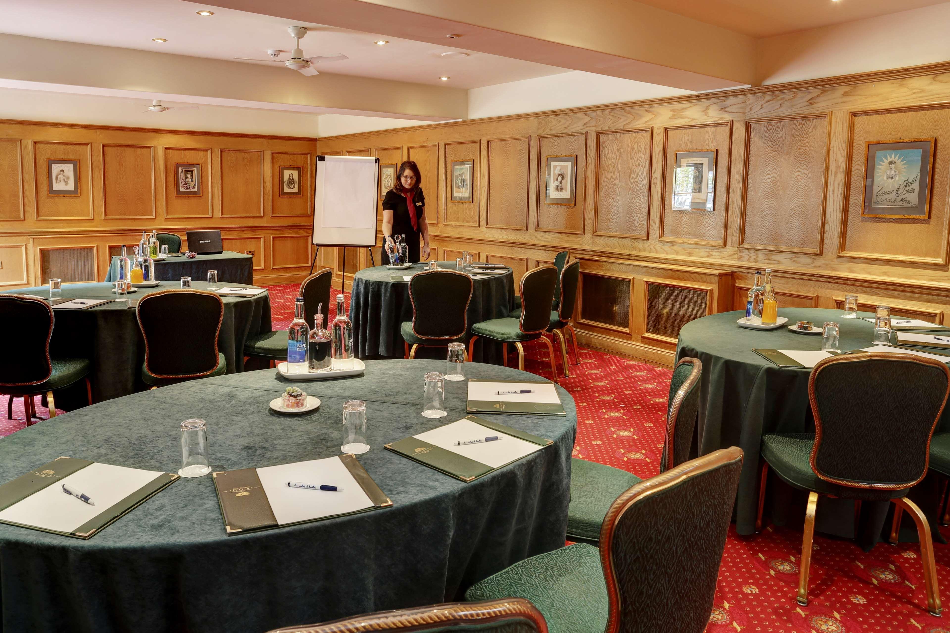 York Pavilion Hotel, Sure Hotel Collection By Best Western Exterior photo